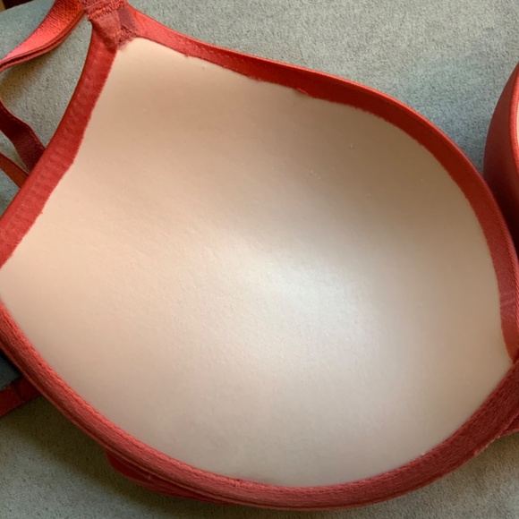 Victoria's Secret Women Red Very Sexy Super Push Up Bra Size 34DD RARE! - Picture 6 of 13
